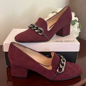 Dress shoe. Color. Dark Red/Plum. Size 8M